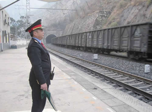 了解鐵路上的五大系統(tǒng)，車，機(jī)，工，電，輛崗位工作