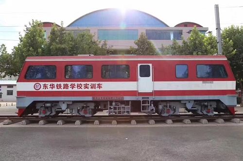 西王客運(yùn)站到石家莊東華鐵路學(xué)校怎么走？